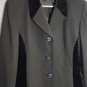Kasper Vintage Olive Green With Leopard Velvet Acccents Women's Suit Jacket